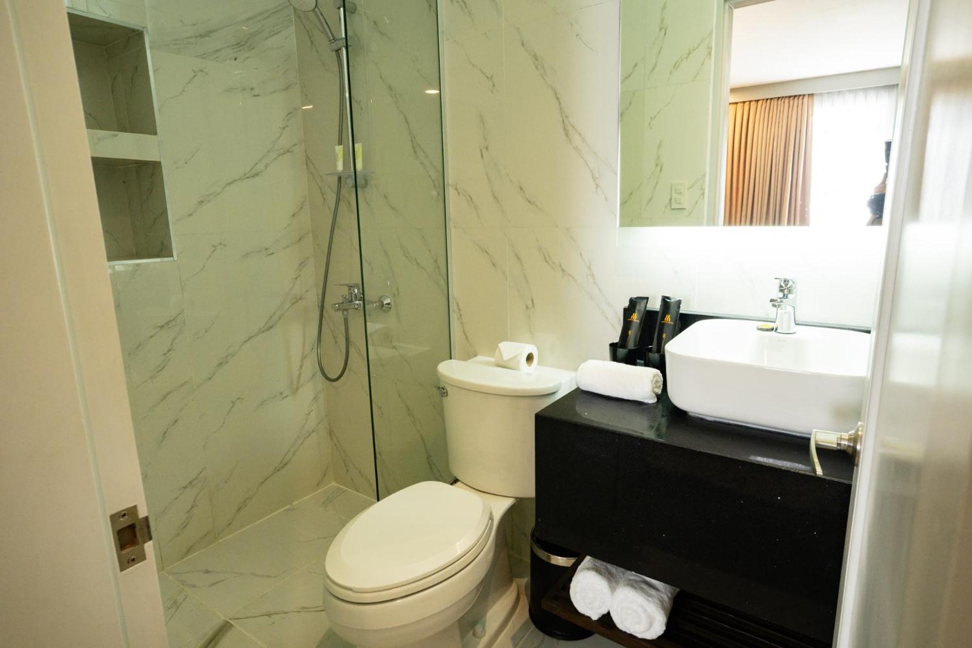 Amber Hotel - Cebu Εξωτερικό φωτογραφία