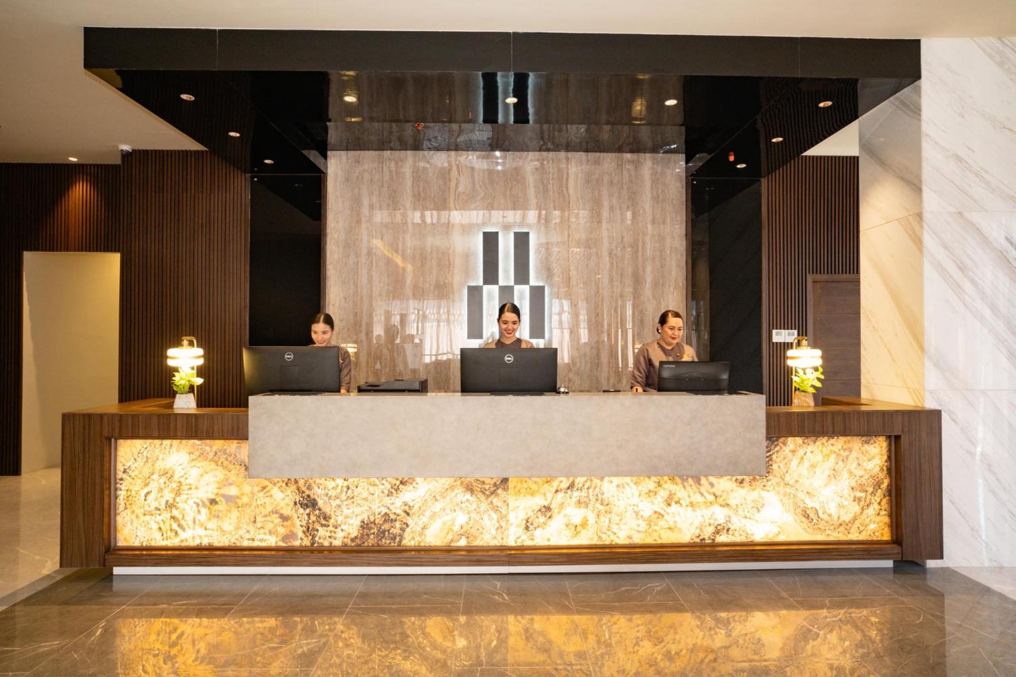 Amber Hotel - Cebu Εξωτερικό φωτογραφία