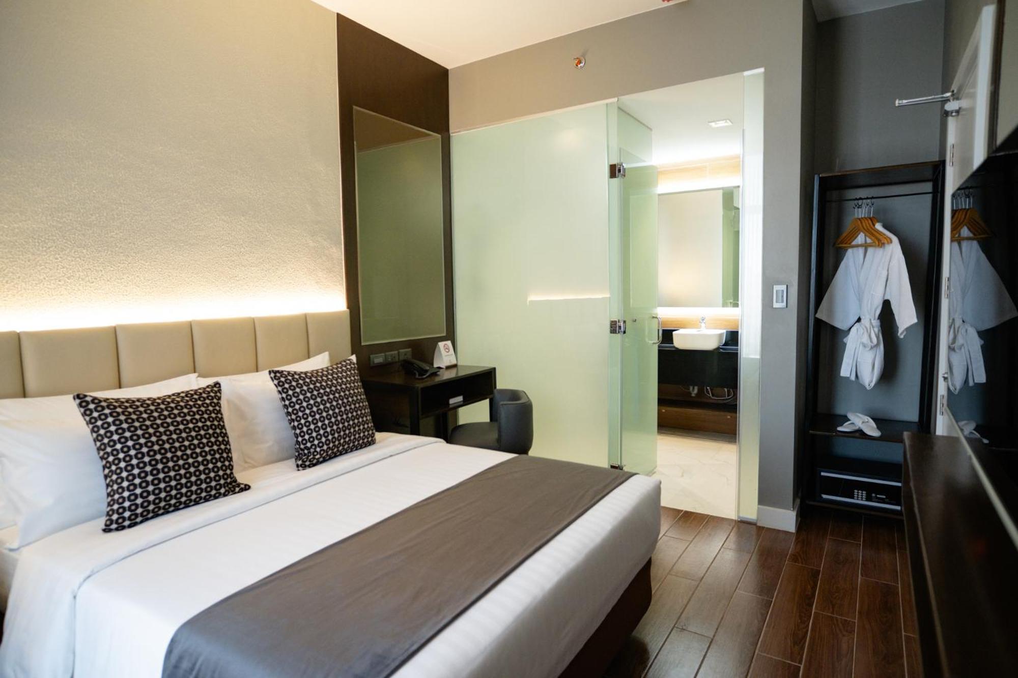 Amber Hotel - Cebu Εξωτερικό φωτογραφία