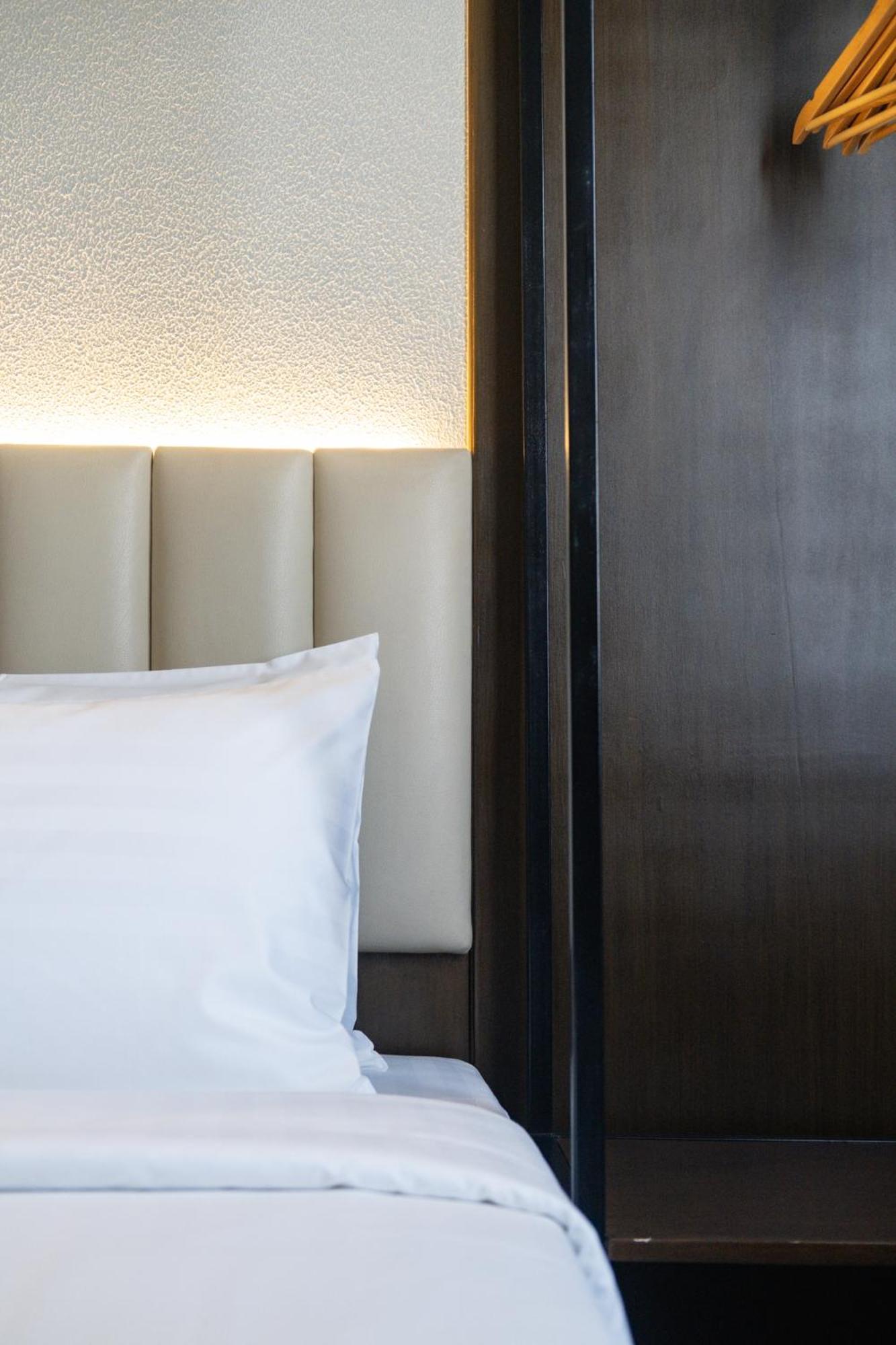 Amber Hotel - Cebu Εξωτερικό φωτογραφία