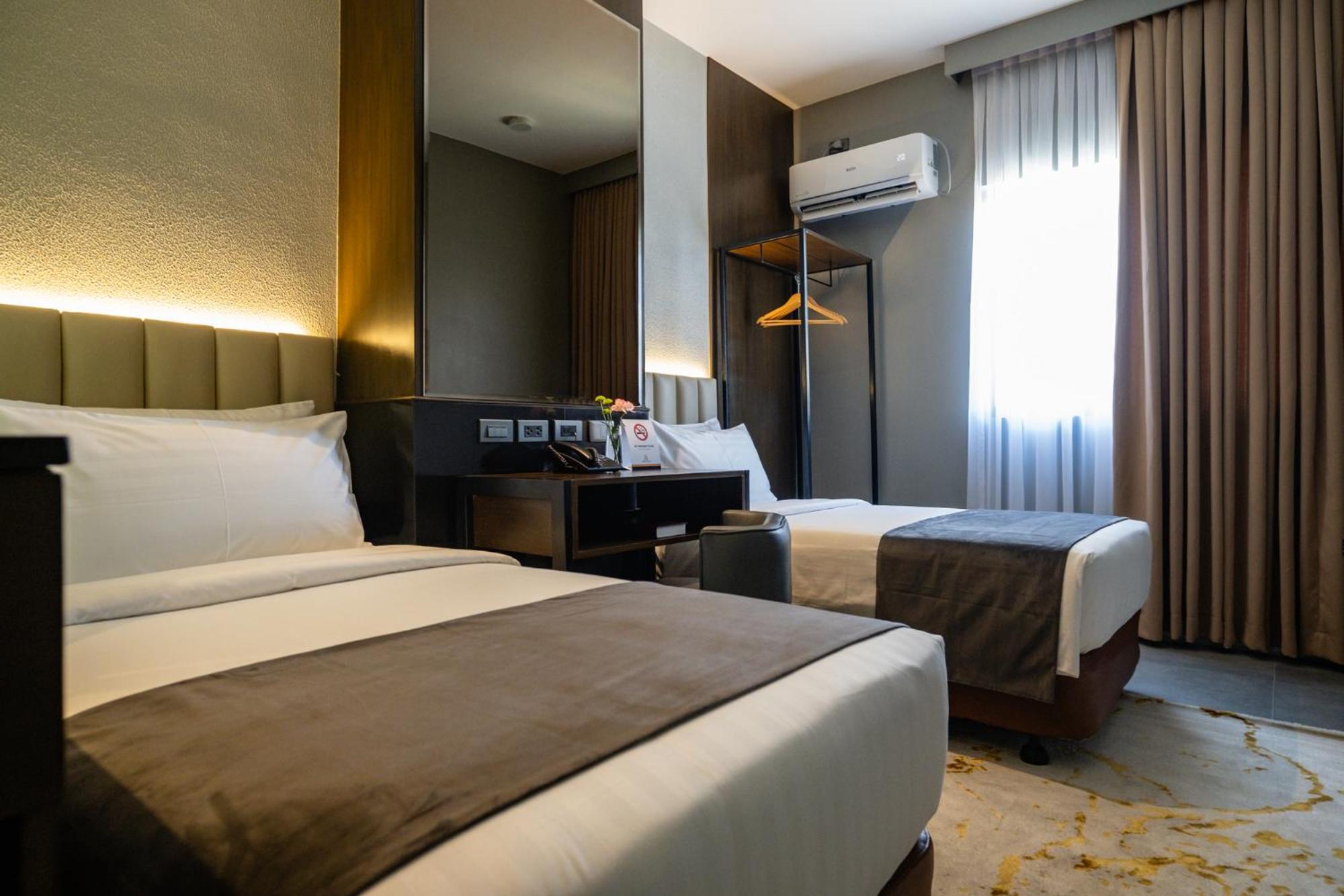 Amber Hotel - Cebu Εξωτερικό φωτογραφία