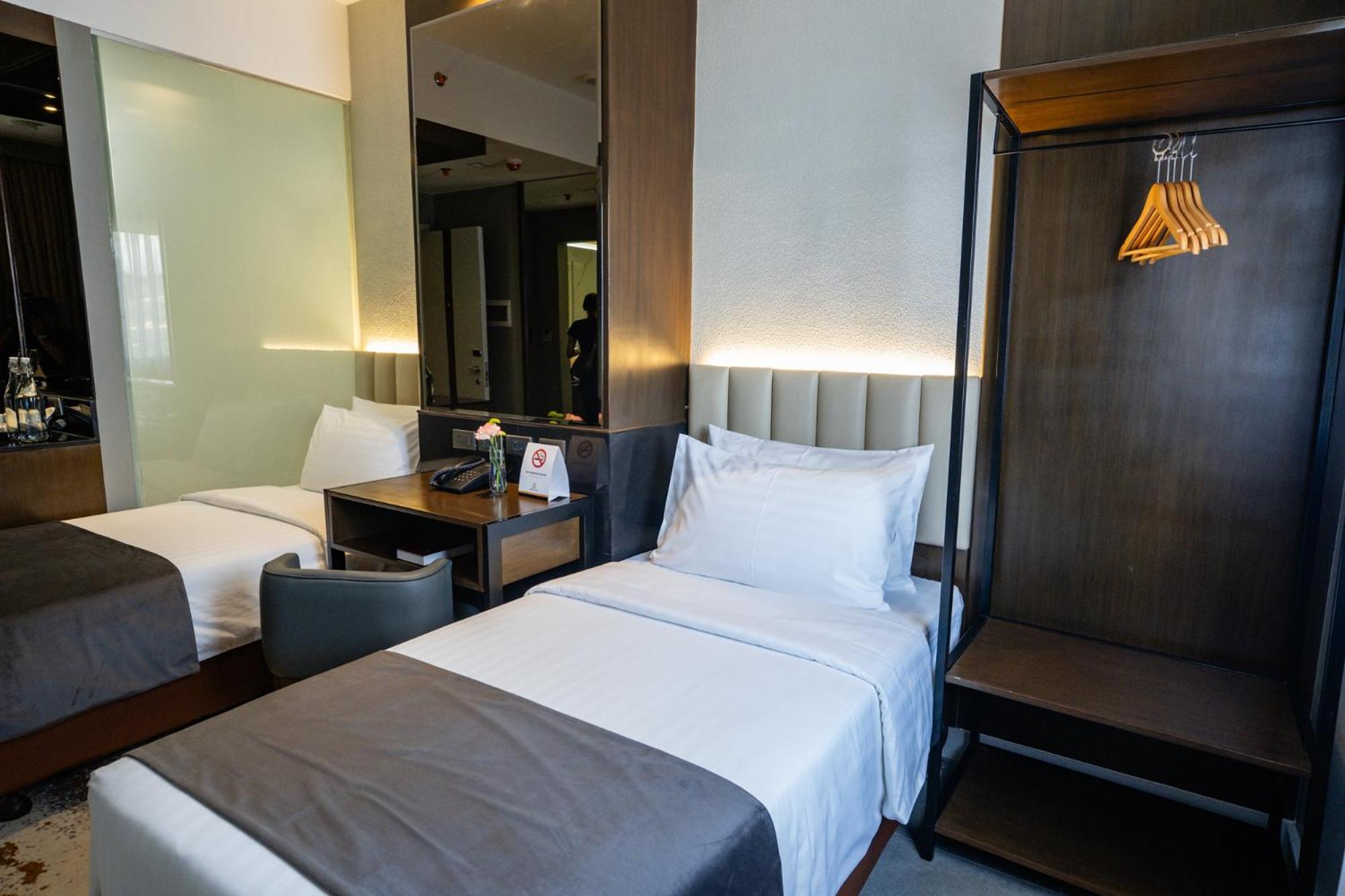 Amber Hotel - Cebu Εξωτερικό φωτογραφία